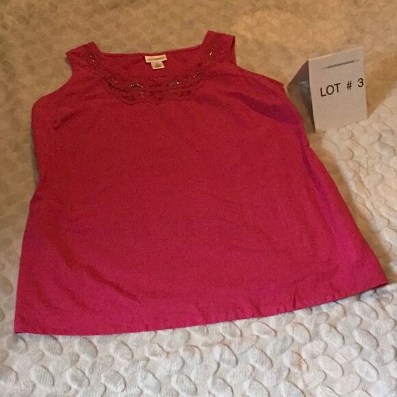 Ladies sleeveless maternity top in small - Picture 2 of 5